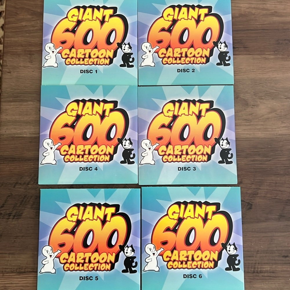 Giant 600 Cartoon Collection -12 Discs-NO BOX